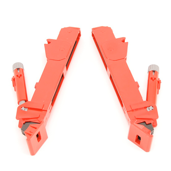 Bruder 43133- 2 podpěrné nohy pro Manitou MRT 2150