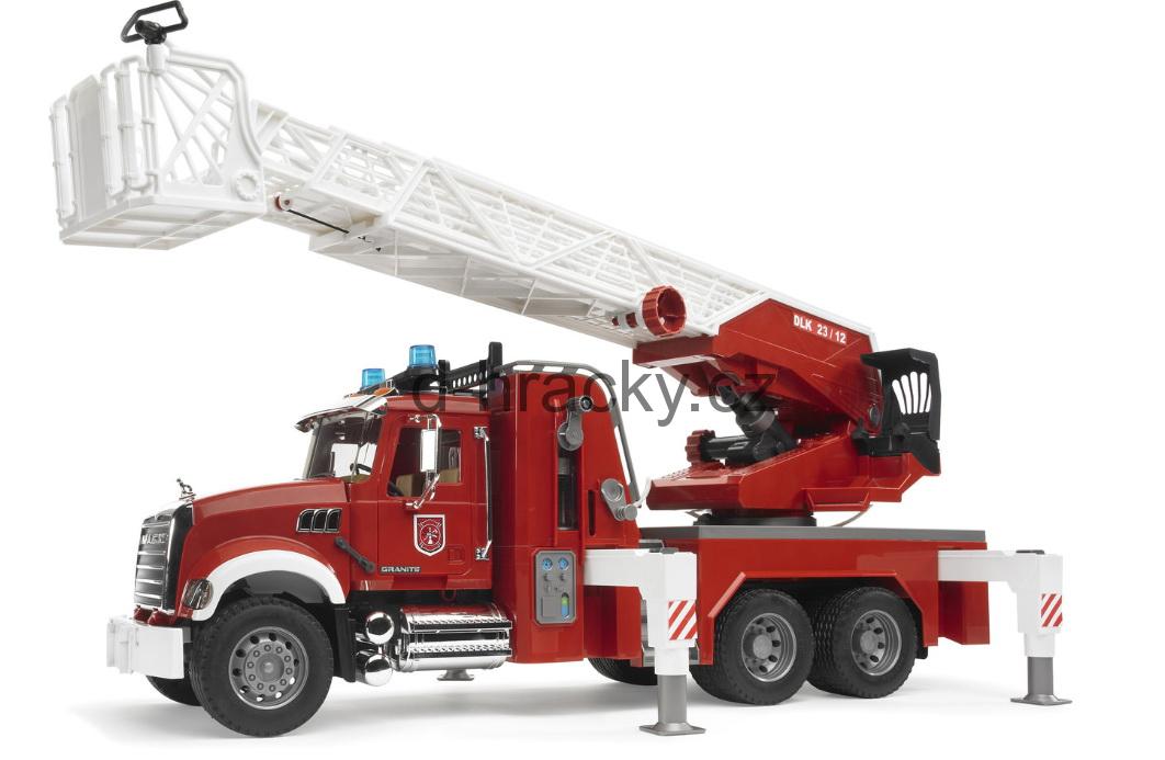Bruder 2821 Mack Granite Hasičské auto